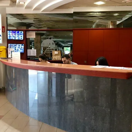 雷马海滩酒店 3*